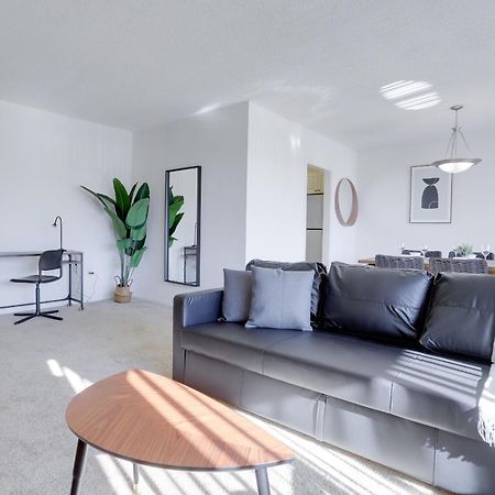 Spacious 2 Bedrooms Apt @Crystal City With Gym Arlington Buitenkant foto