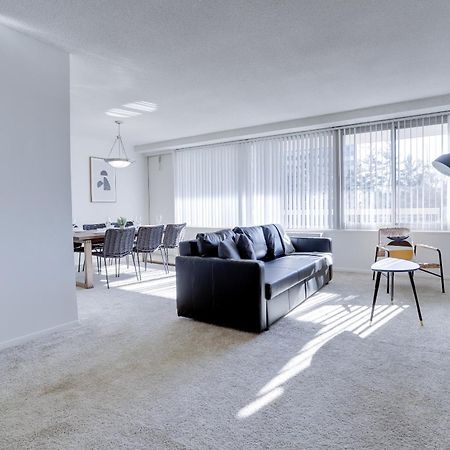 Spacious 2 Bedrooms Apt @Crystal City With Gym Arlington Buitenkant foto