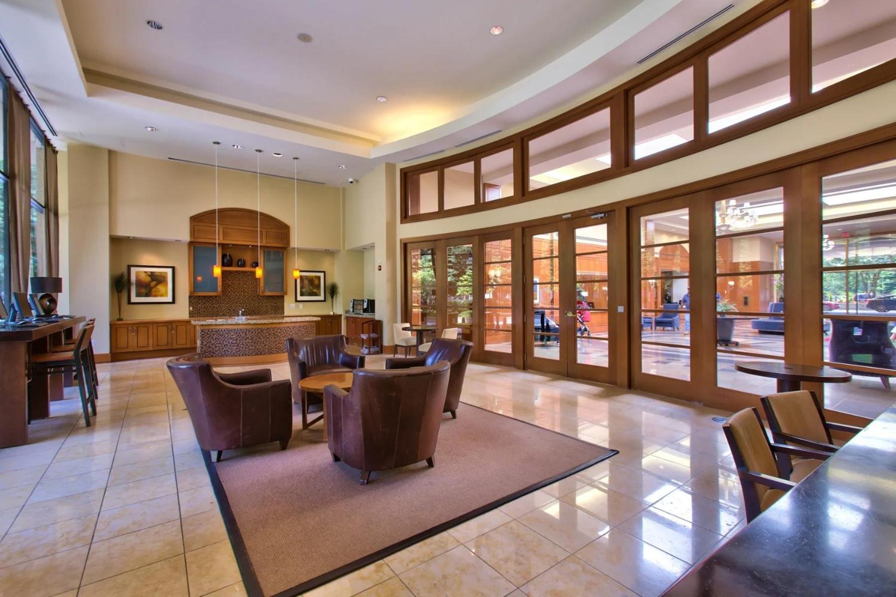 Spacious 2 Bedrooms Apt @Crystal City With Gym Arlington Buitenkant foto