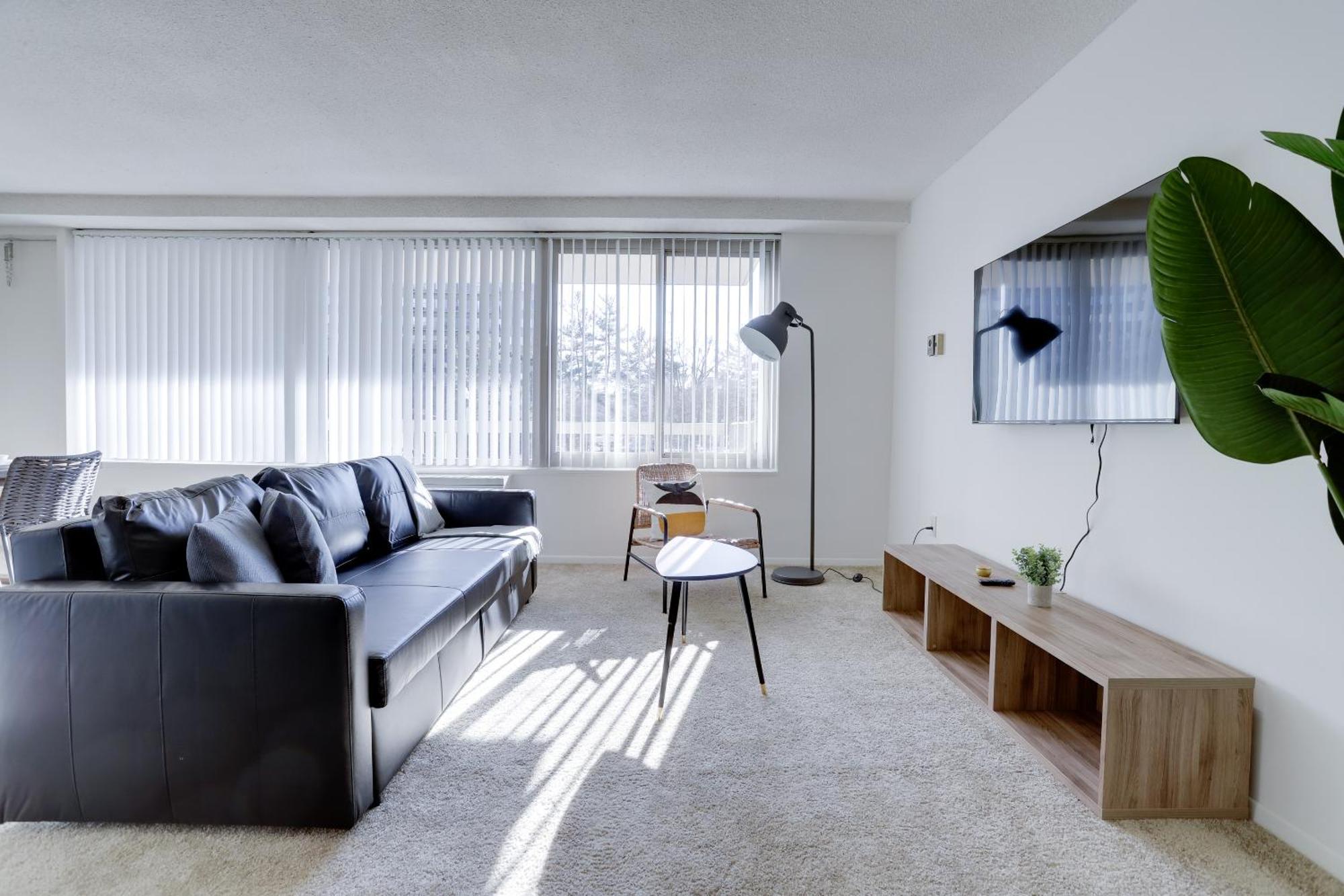 Spacious 2 Bedrooms Apt @Crystal City With Gym Arlington Buitenkant foto
