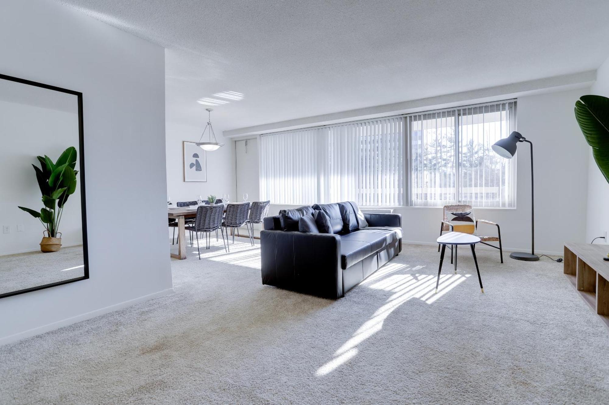 Spacious 2 Bedrooms Apt @Crystal City With Gym Arlington Buitenkant foto